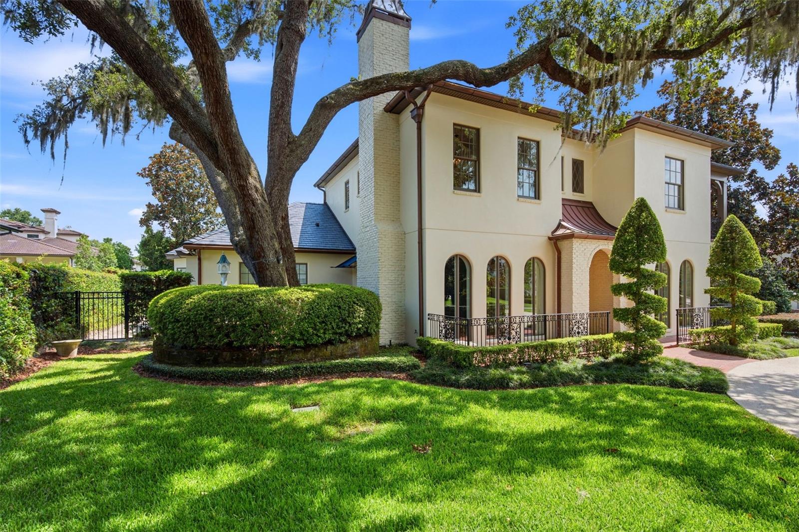 2228 AZALEA PLACE