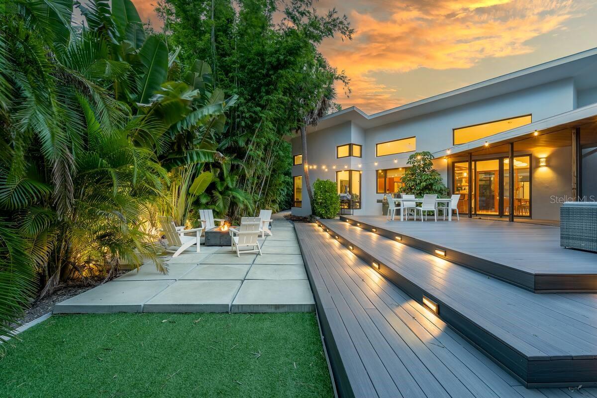 SAPPHIRE SHORES - Residential Lease