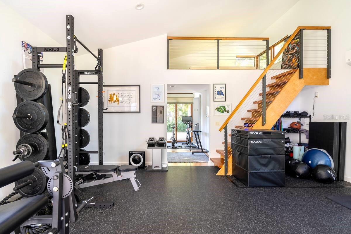 SAPPHIRE SHORES - Residential Lease