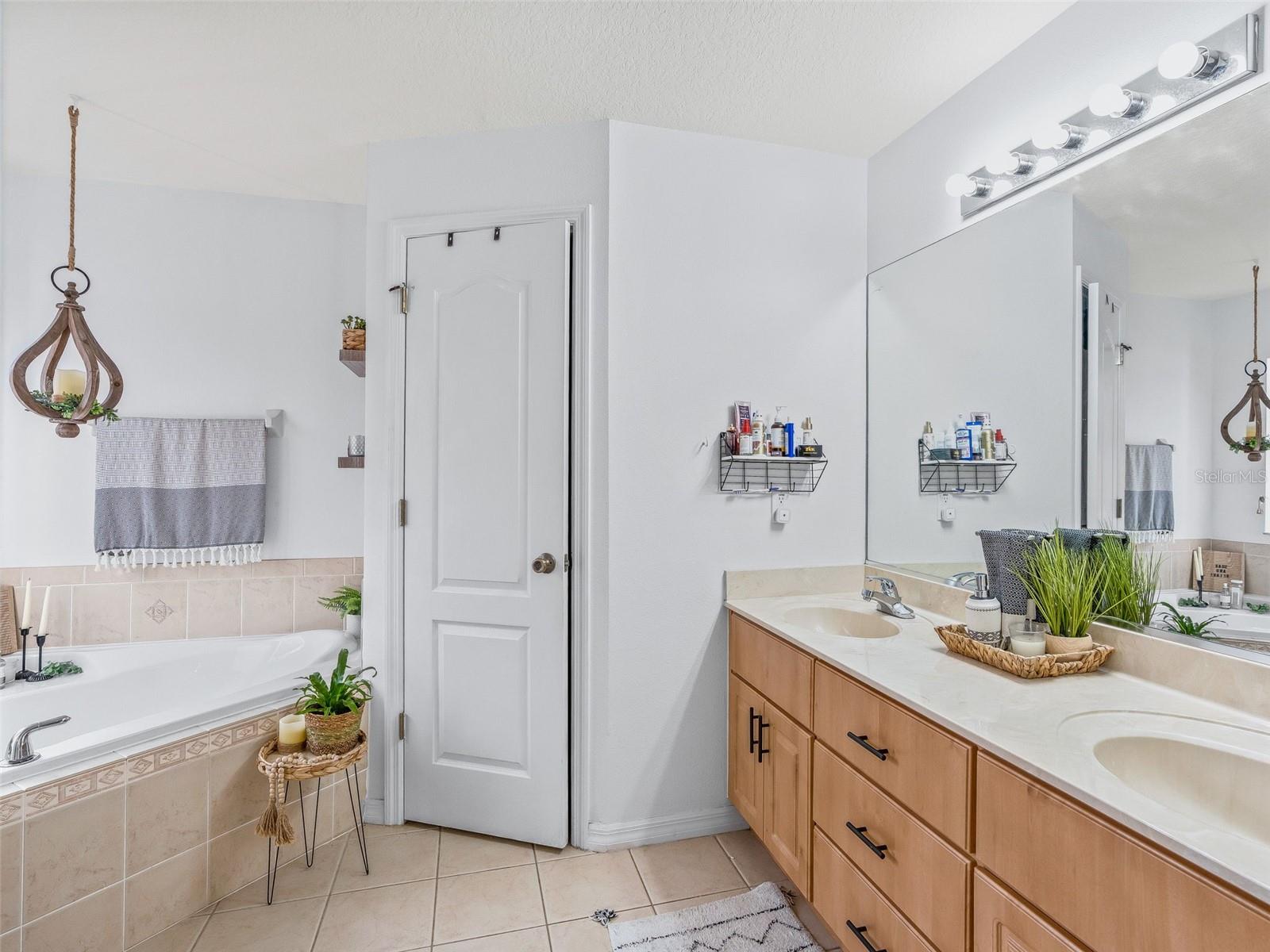 MARION OAKS UN 07 - Residential