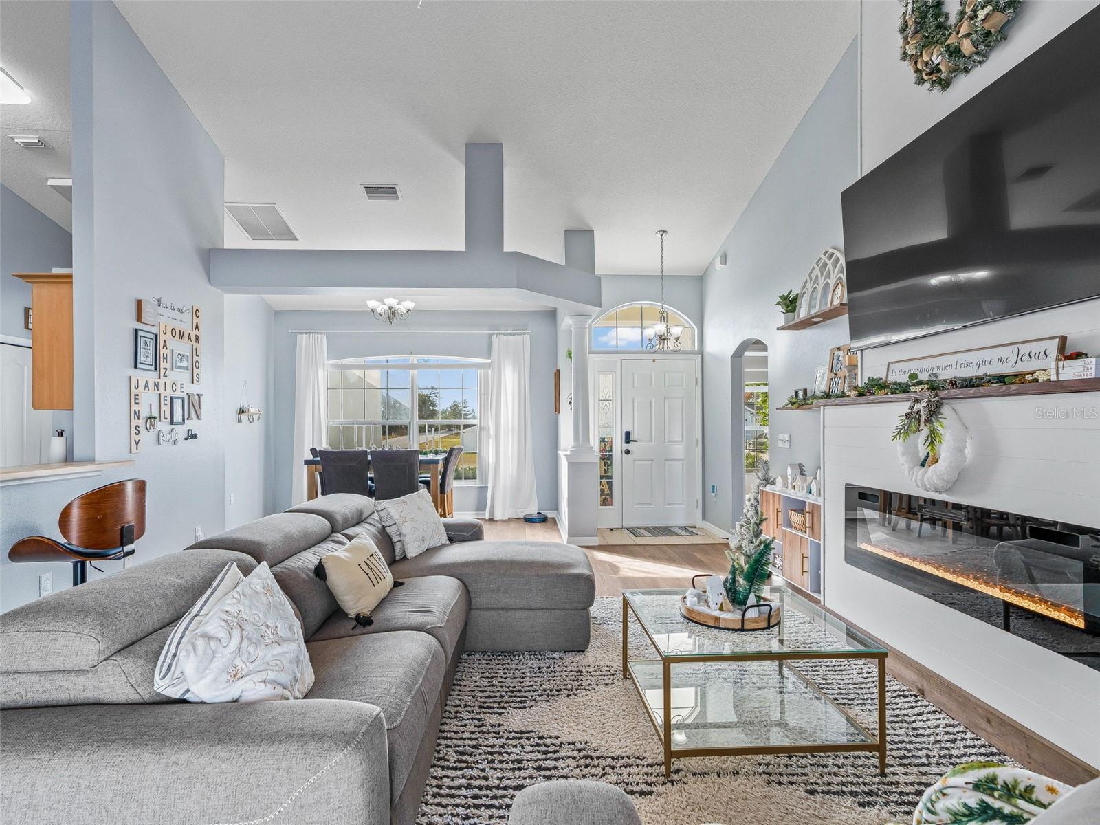 MARION OAKS UN 07 - Residential