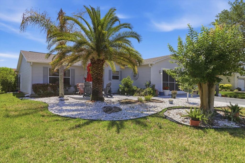 Photo of 1035 Blythe Way, The Villages, FL 32162 (MLS # OM724769)