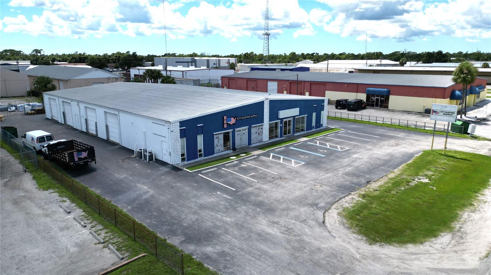 1129 TAMIAMI TRAIL