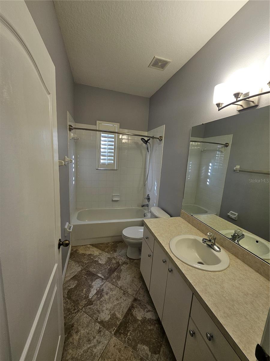 COVINGTON PARK PH 3A 3B - Residential Lease