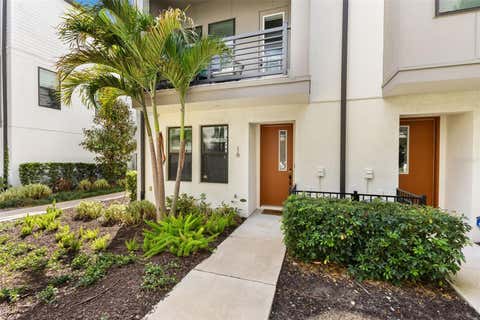 Photo of 2511 N Grady Avenue #16, Tampa, FL 33607 (MLS # TB8541389)