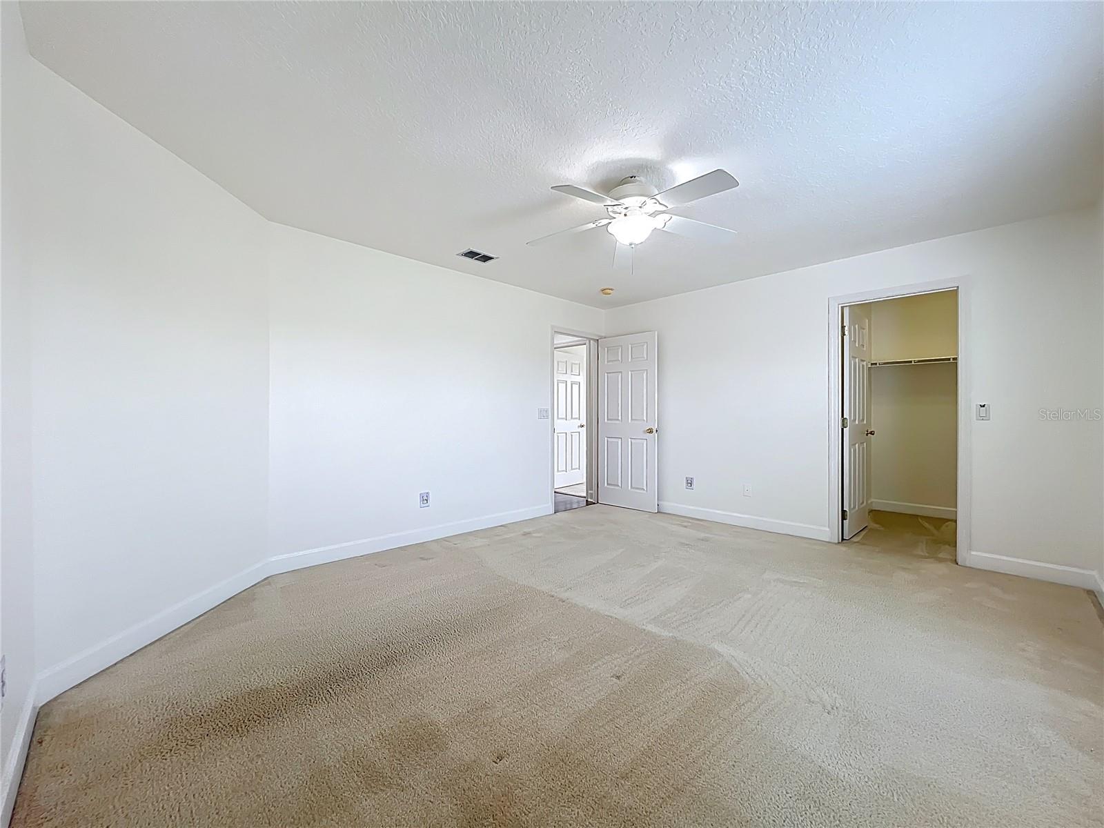 LIVE OAK RESERVE UNIT ONE - Residential Lease