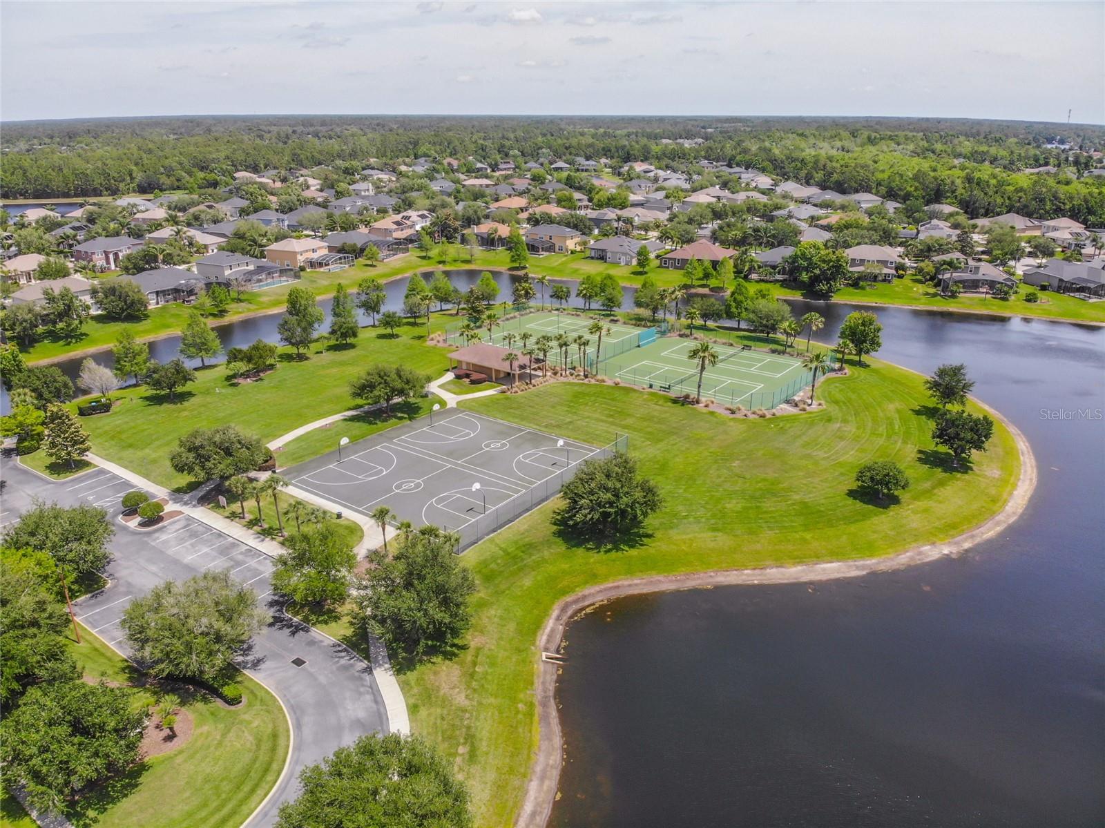 LIVE OAK RESERVE UNIT ONE - Residential Lease