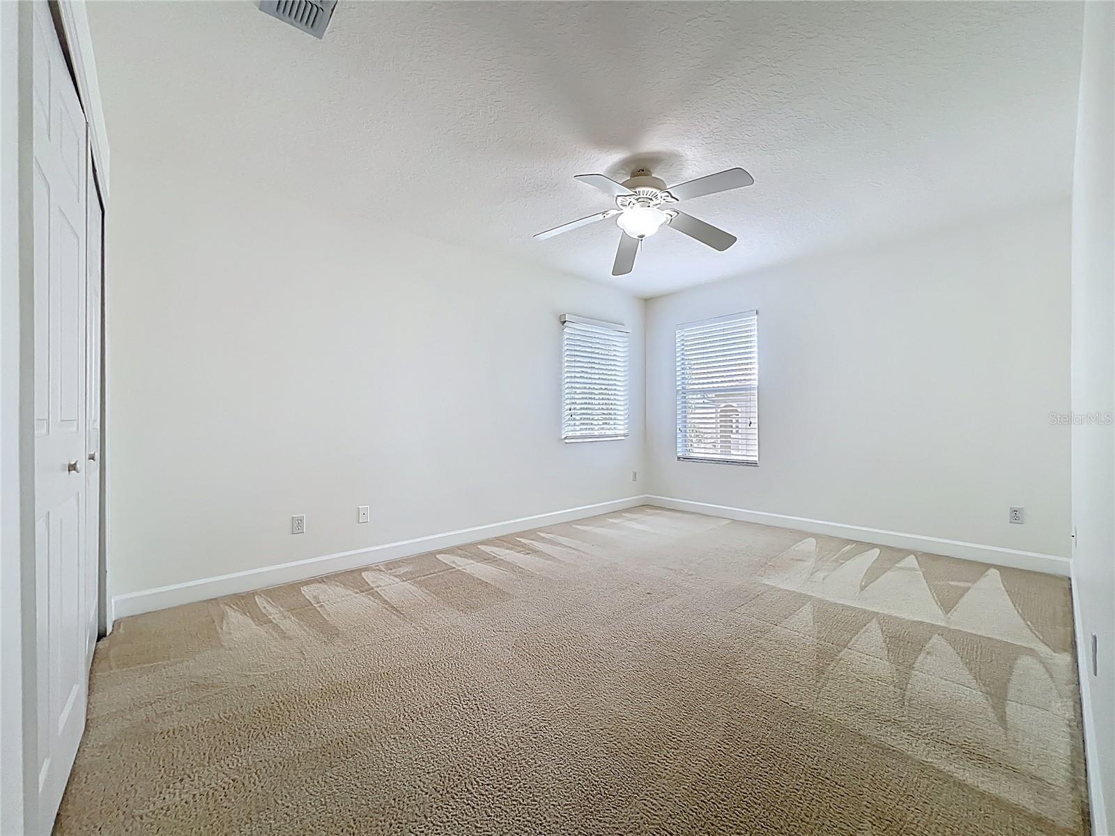 LIVE OAK RESERVE UNIT ONE - Residential Lease