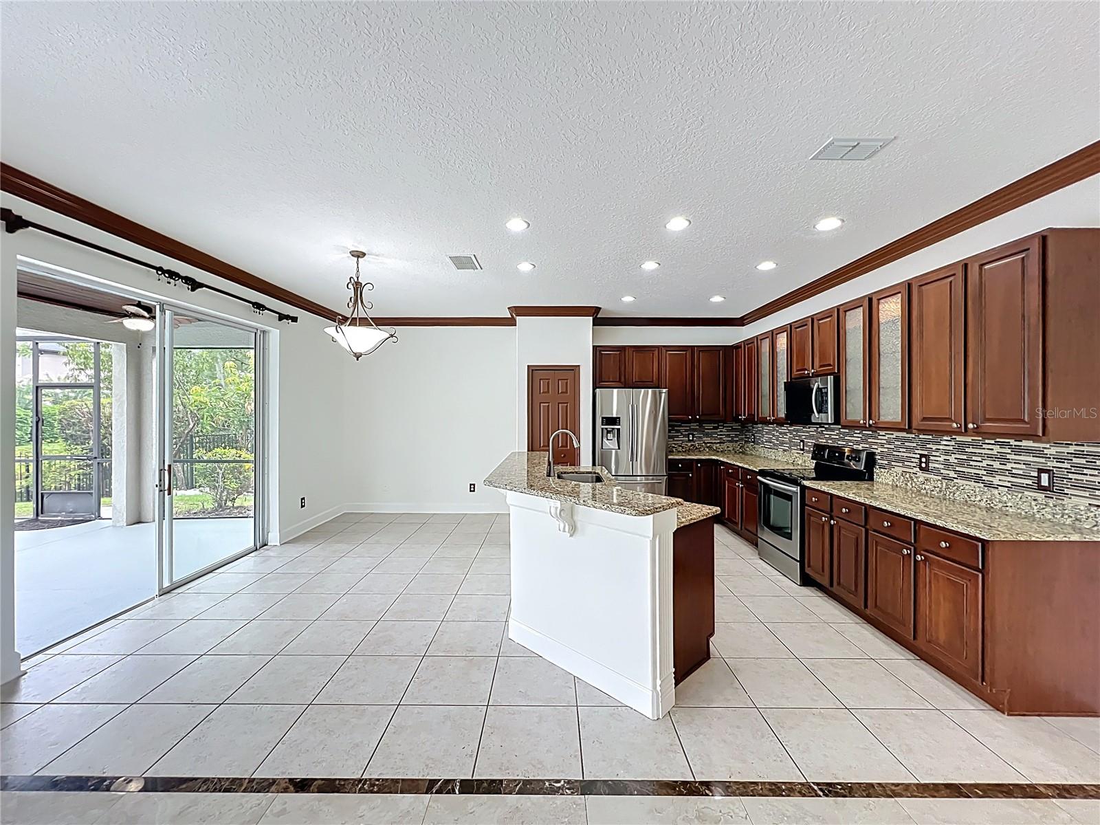 LIVE OAK RESERVE UNIT ONE - Residential Lease