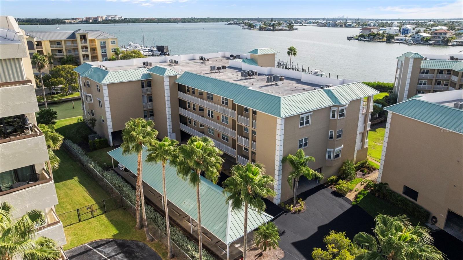 MADEIRA COVE CONDO - Residential