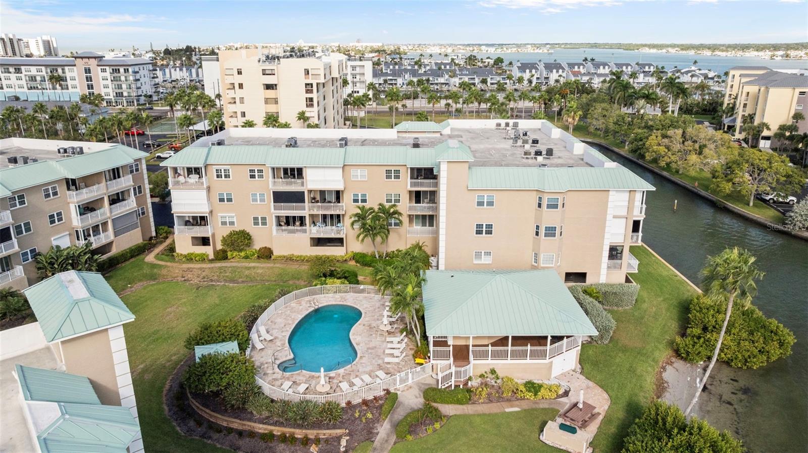 MADEIRA COVE CONDO - Residential