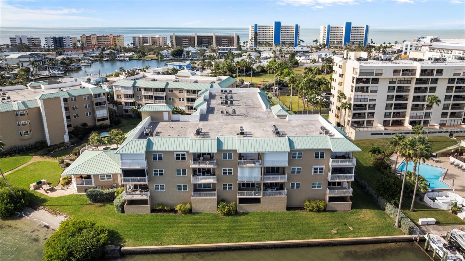 MADEIRA COVE CONDO - Residential