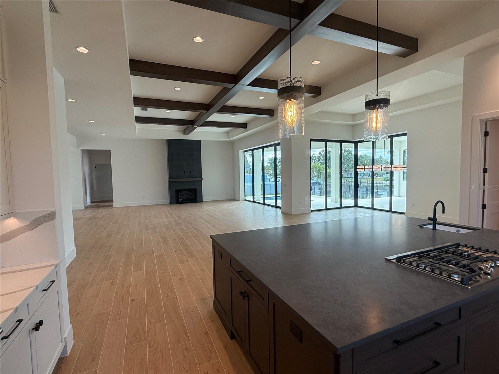 NORTH ISLES - Residential