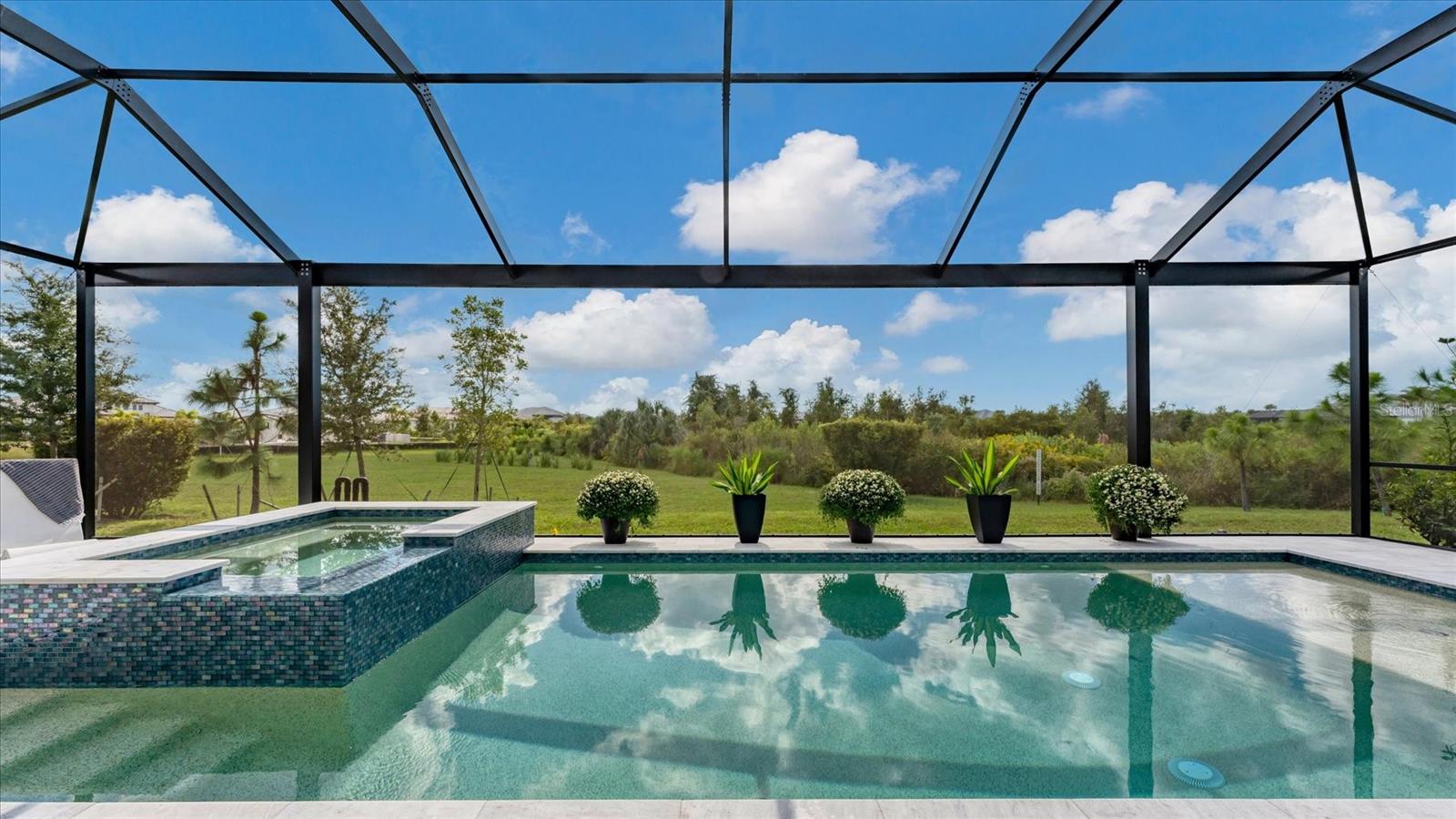 EVERLY/WELLEN PARK - Residential