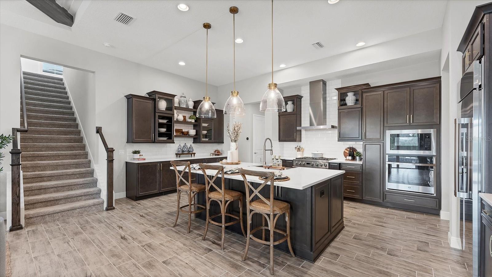 EVERLY/WELLEN PARK - Residential