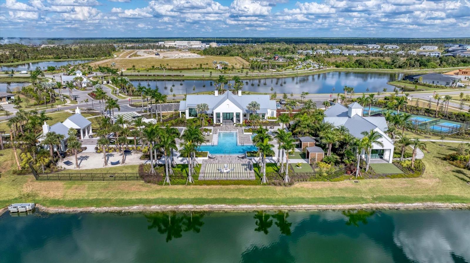 EVERLY/WELLEN PARK - Residential