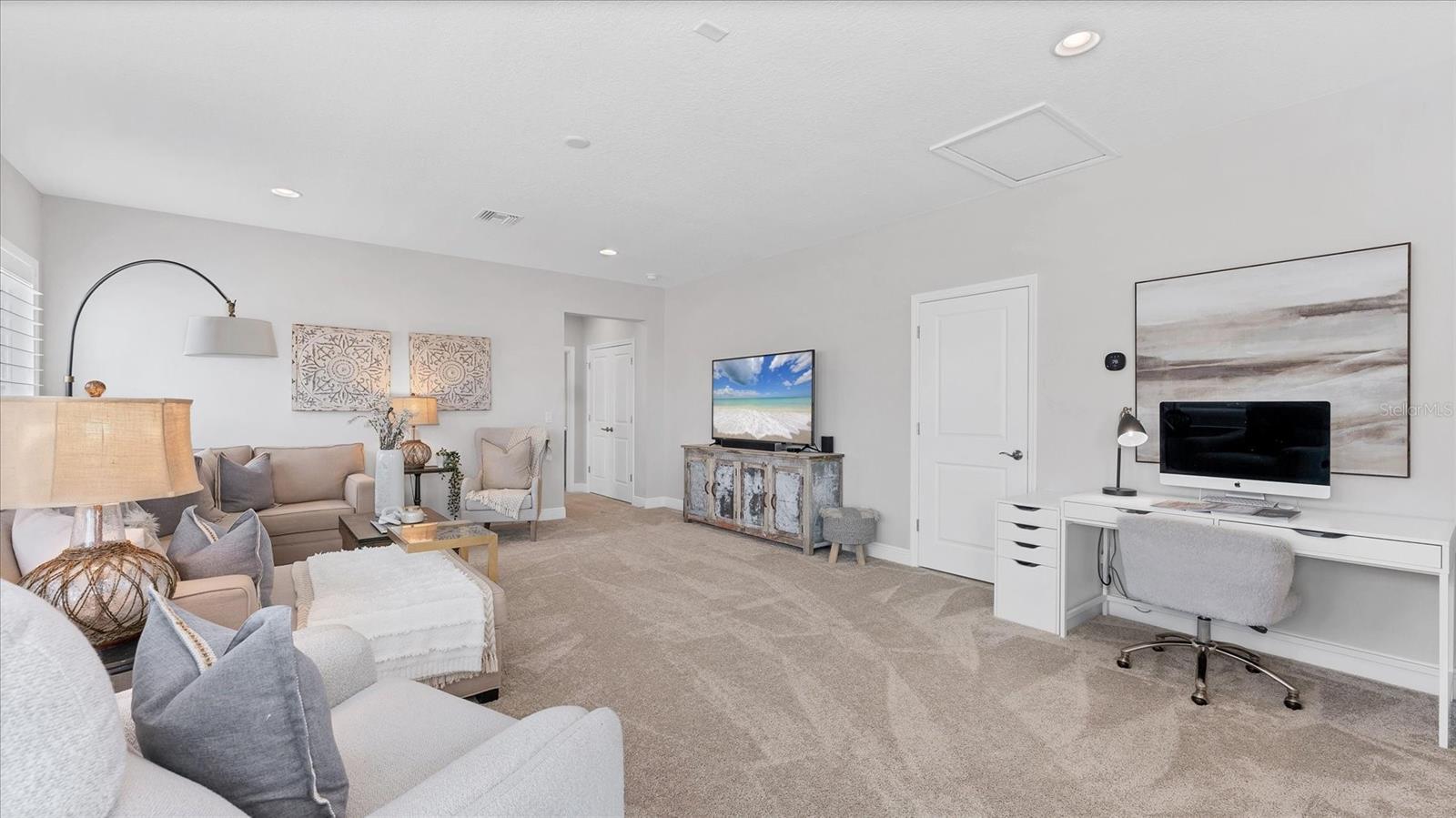 EVERLY/WELLEN PARK - Residential