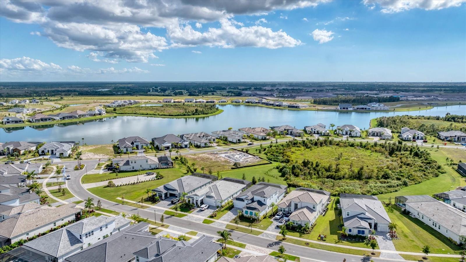 EVERLY/WELLEN PARK - Residential