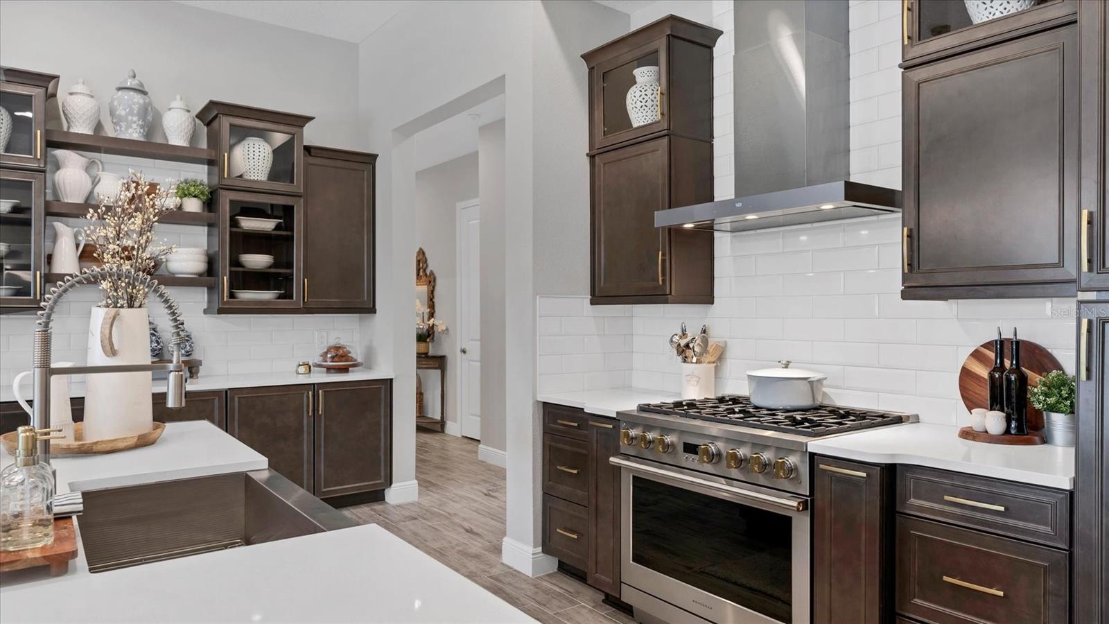 EVERLY/WELLEN PARK - Residential