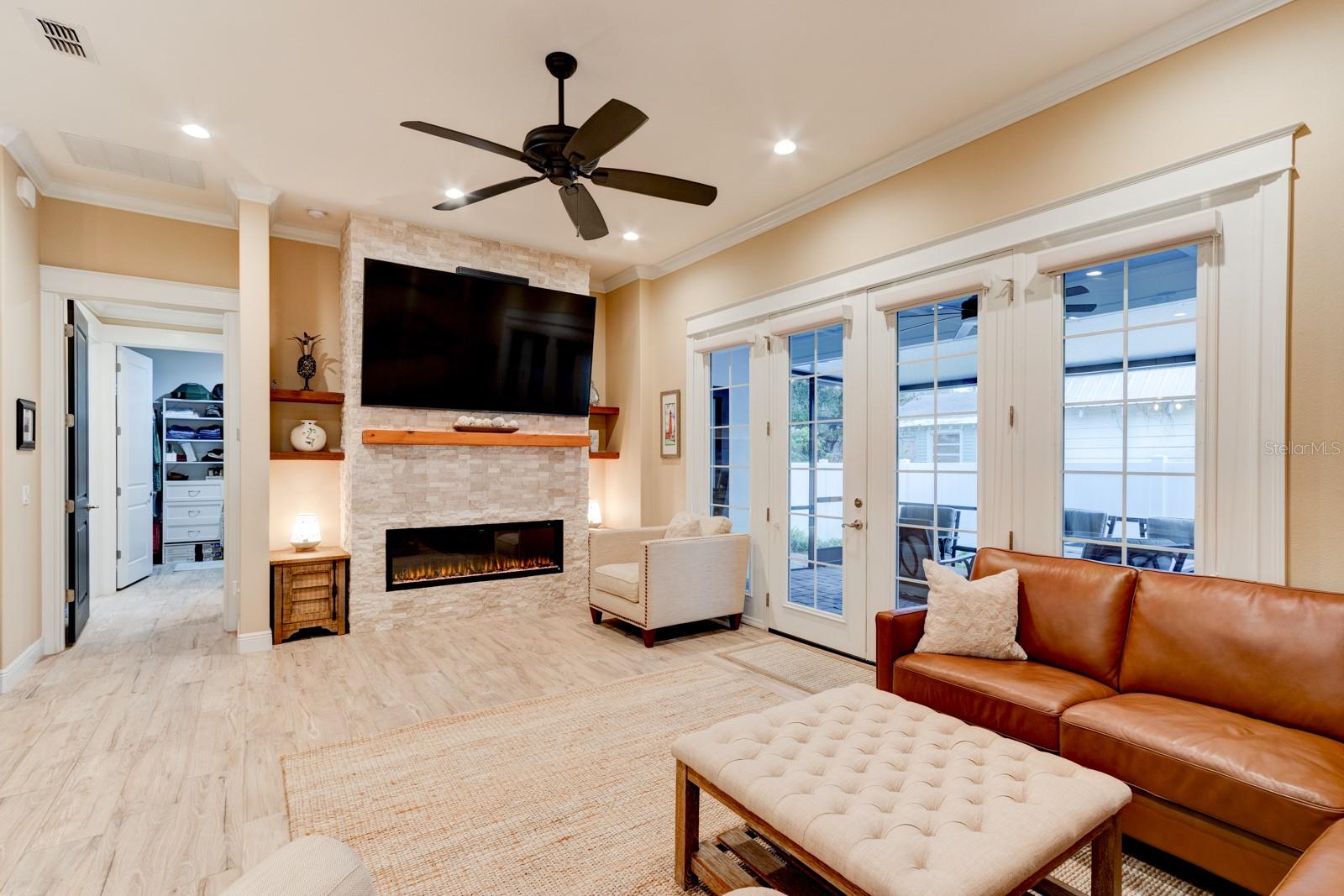 105 AZALEA CIRCLE