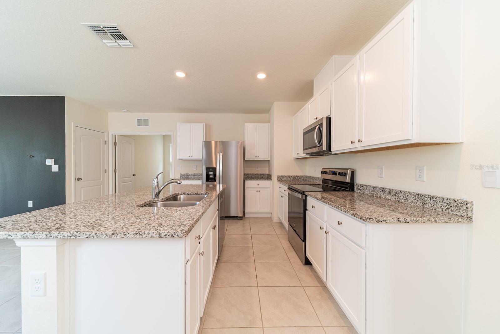 CASCADES PH 1A & 1B - Residential