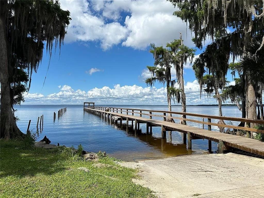 GEORGETOWN COVE - Land