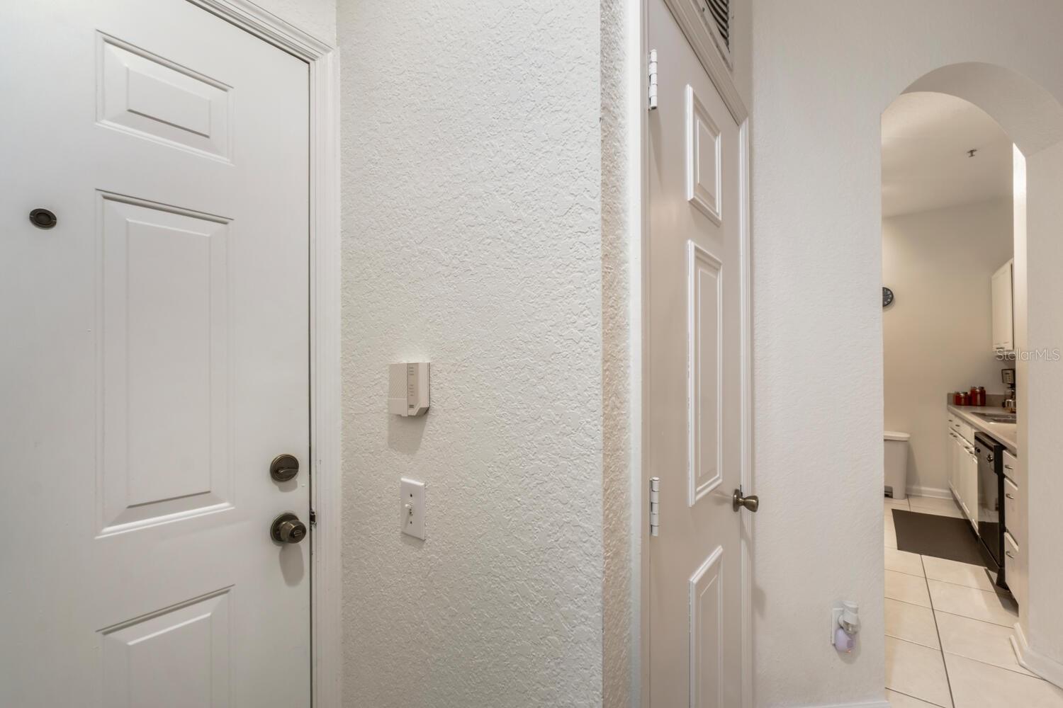 HORIZONS/STONERIDGE PLACE PH 03 - Residential Lease