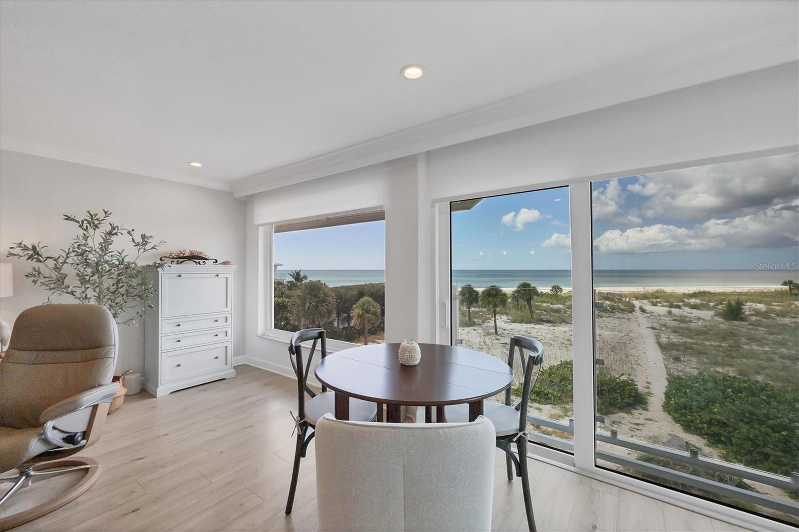 DUNES CHALET - Residential