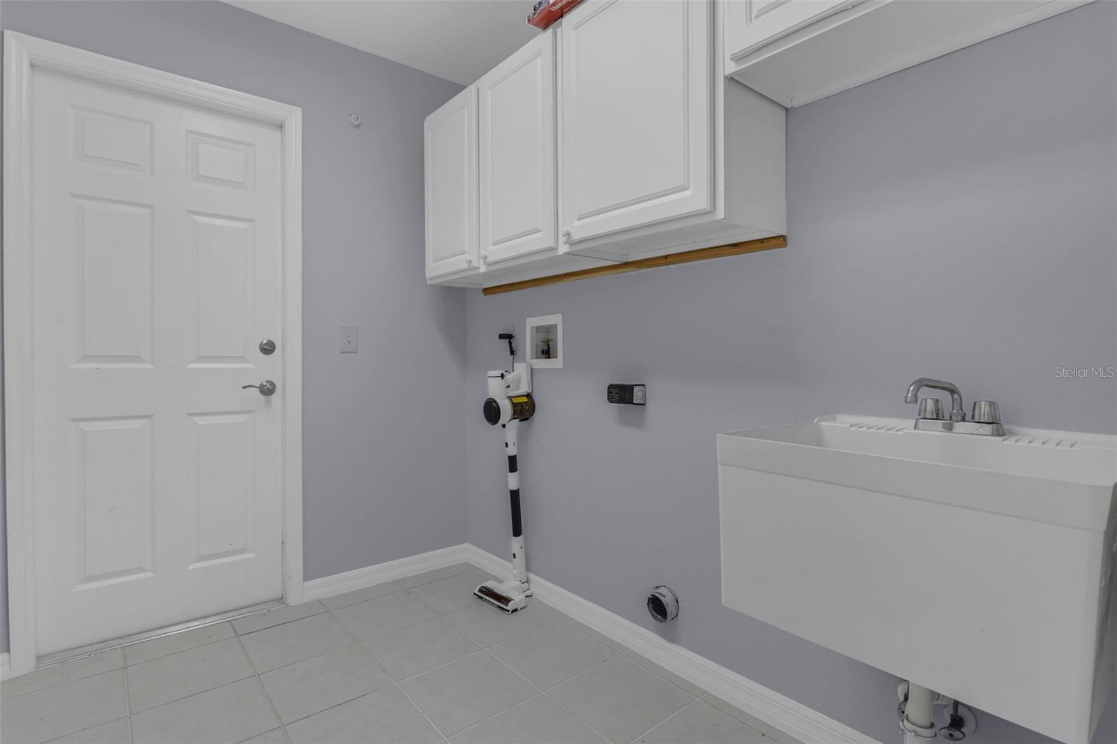 OLD MILL RUN SUB - Residential