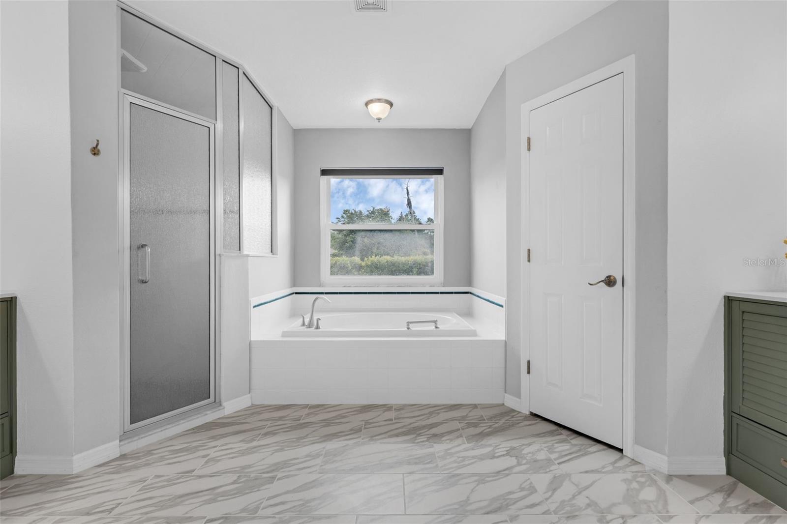 OLD MILL RUN SUB - Residential