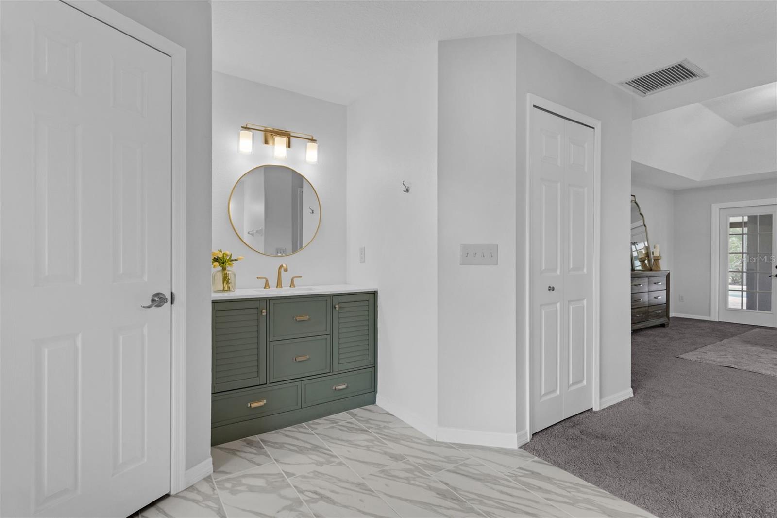 OLD MILL RUN SUB - Residential