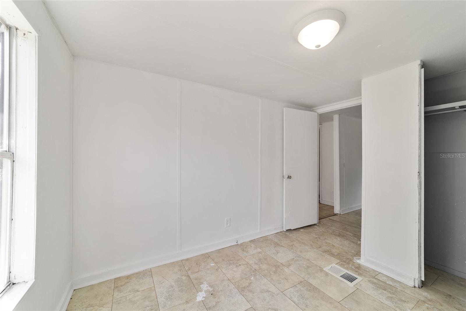 SHADY HILLS PARK SOUTH - Residential