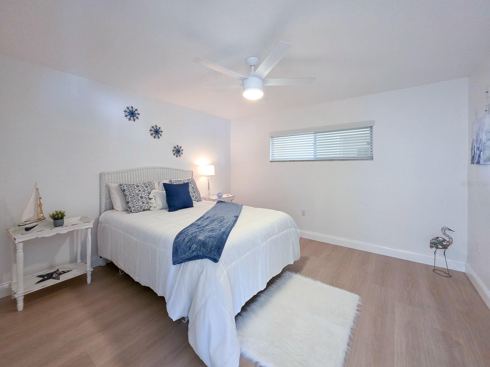 ADMIRALTY CLUB - Residential