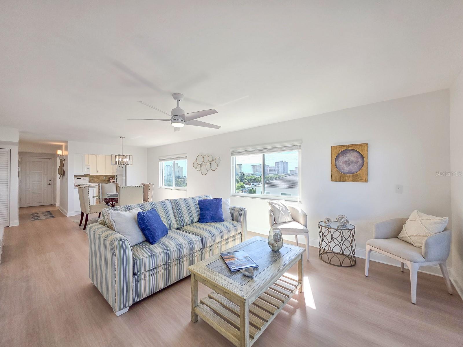 ADMIRALTY CLUB - Residential