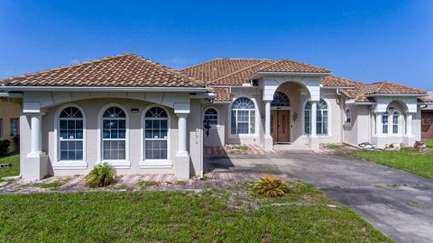 A home in DAYTONA BEACH