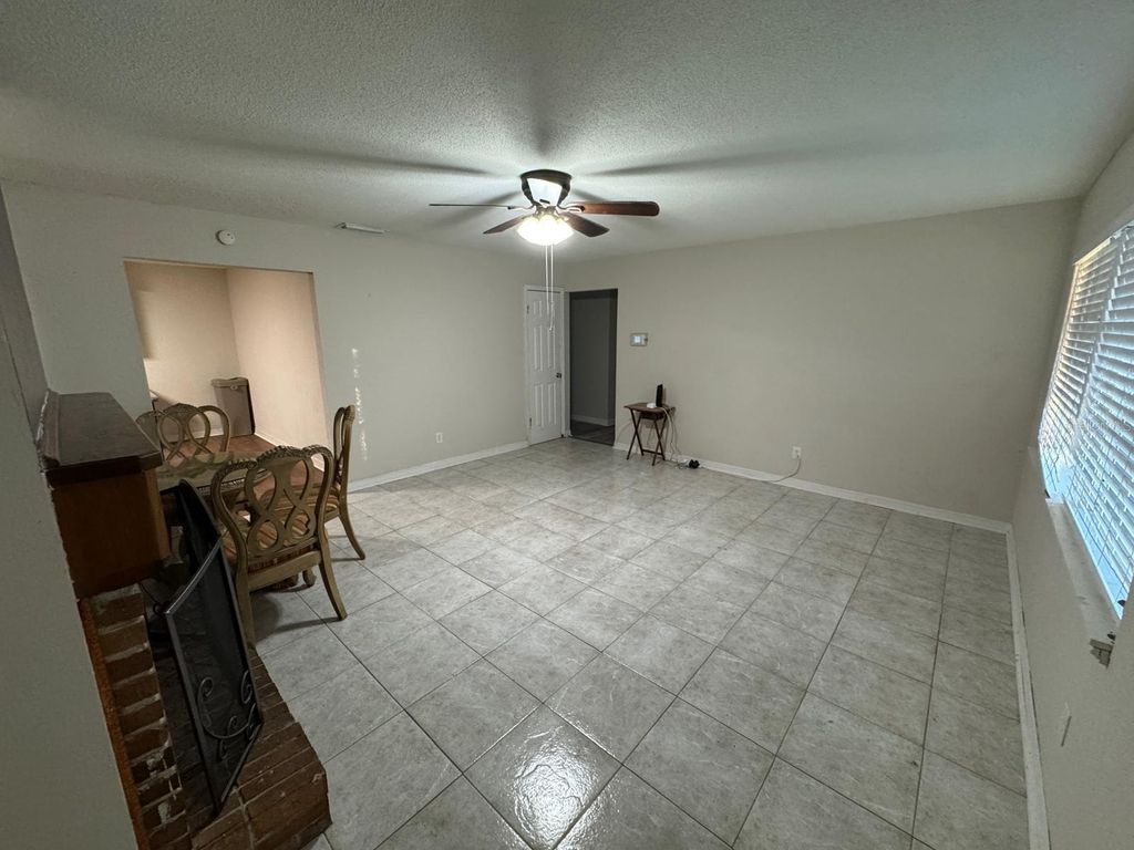 Photo of 2211 Sunny View Dr, Oviedo, FL 32765 (MLS # O6372911)