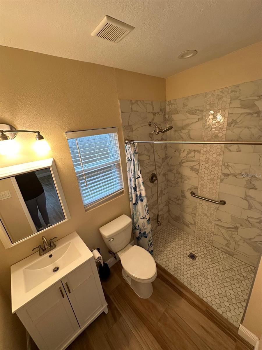 SUNNY SLOPES - Residential