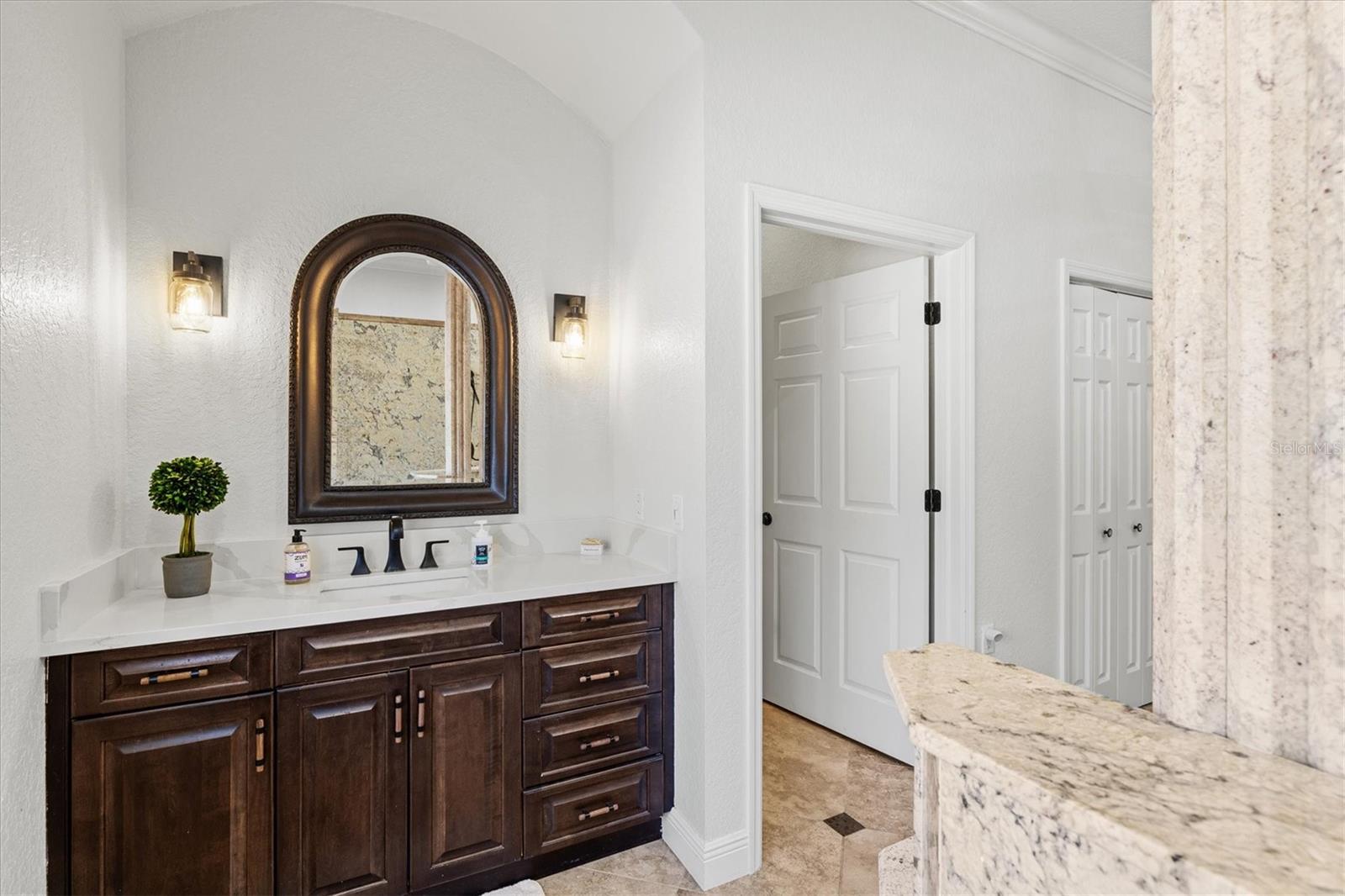 OAK FORD GOLF CLUB - Residential