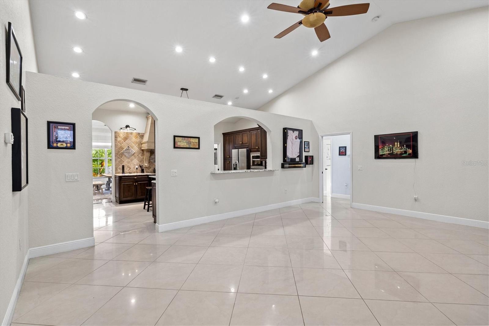 OAK FORD GOLF CLUB - Residential