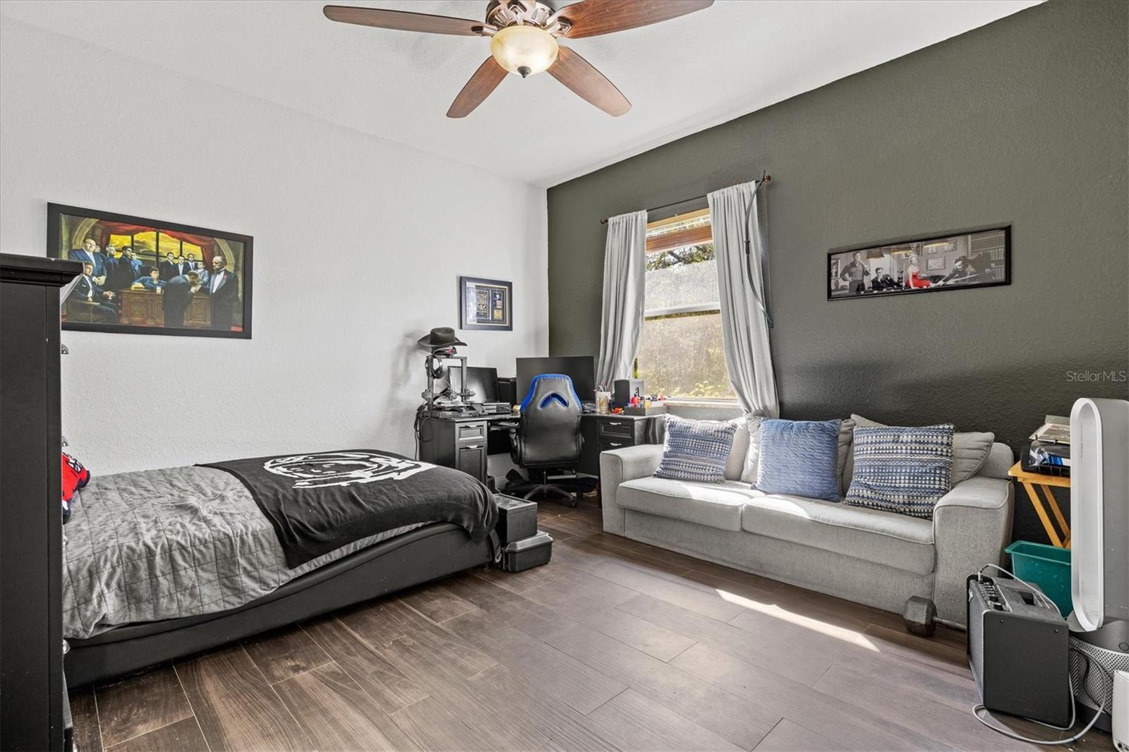 OAK FORD GOLF CLUB - Residential