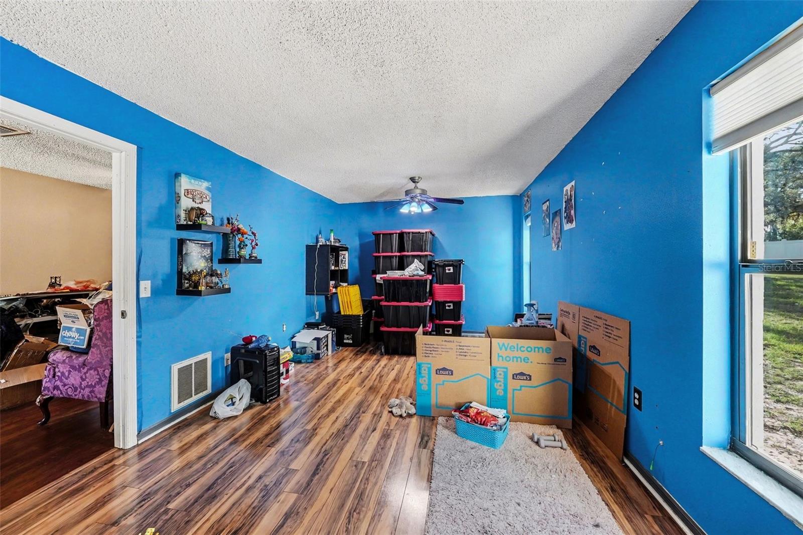 SPRING HILL UNIT 11 - Residential