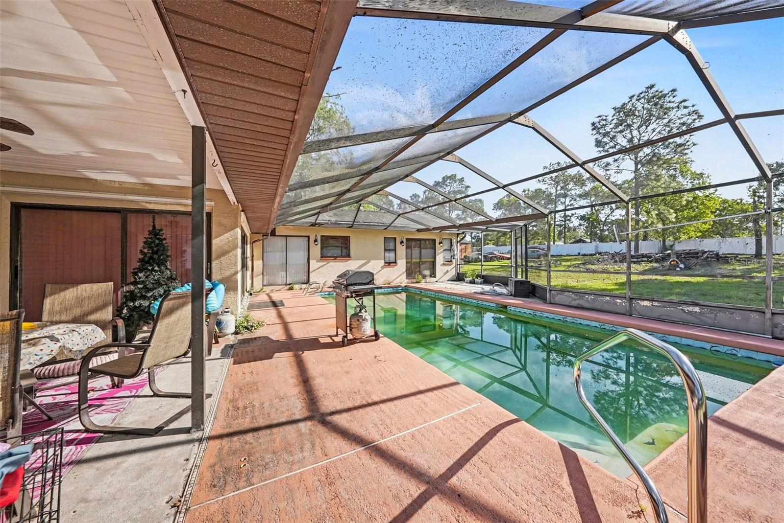 SPRING HILL UNIT 11 - Residential