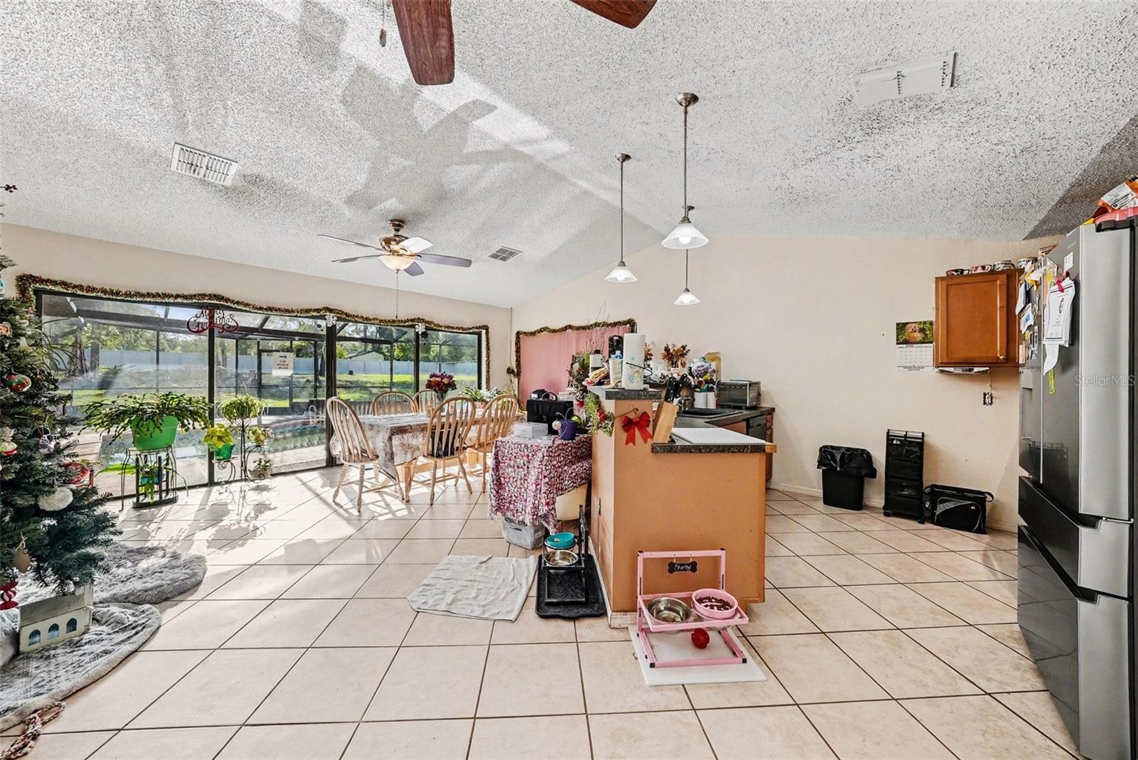 SPRING HILL UNIT 11 - Residential