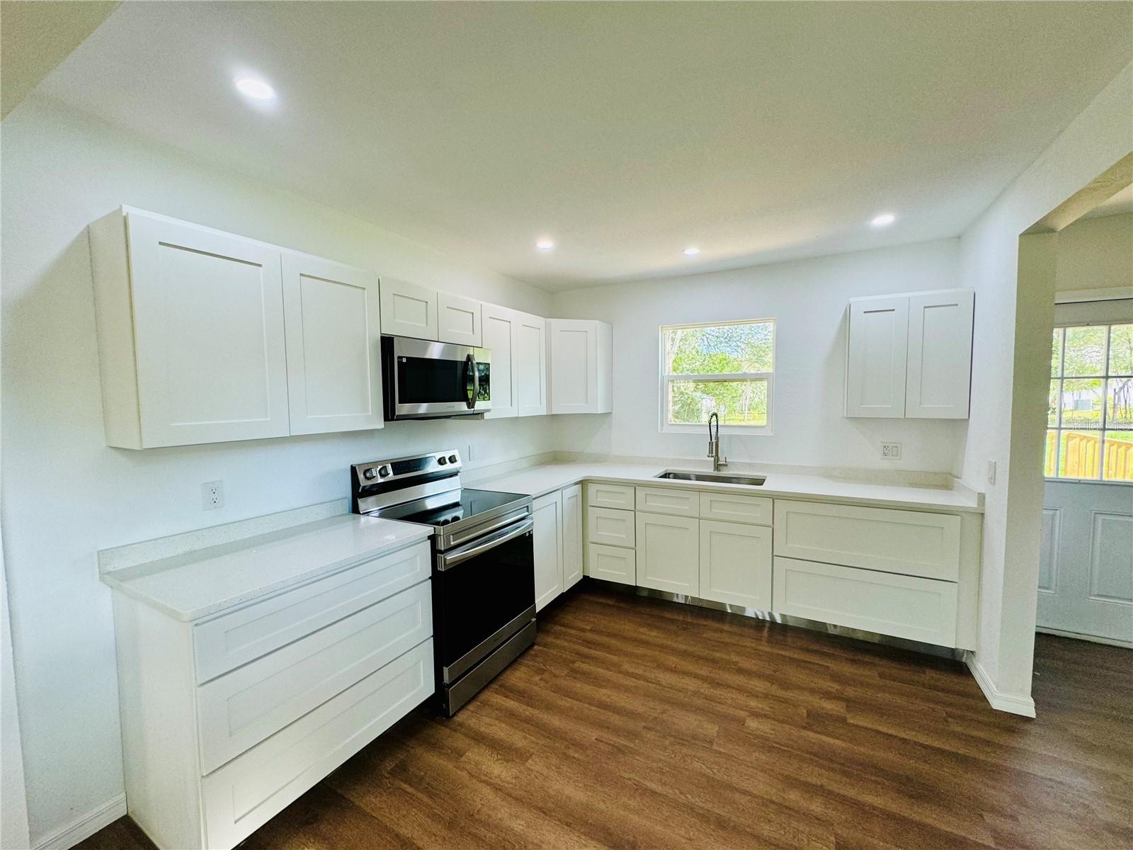 OLD WILLISTON NORTH RESIDENTIAL - Residential