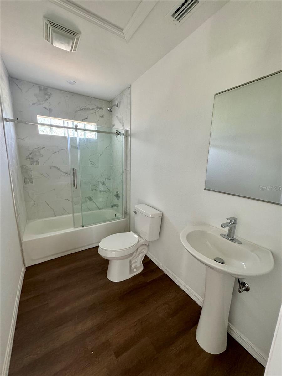 OLD WILLISTON NORTH RESIDENTIAL - Residential