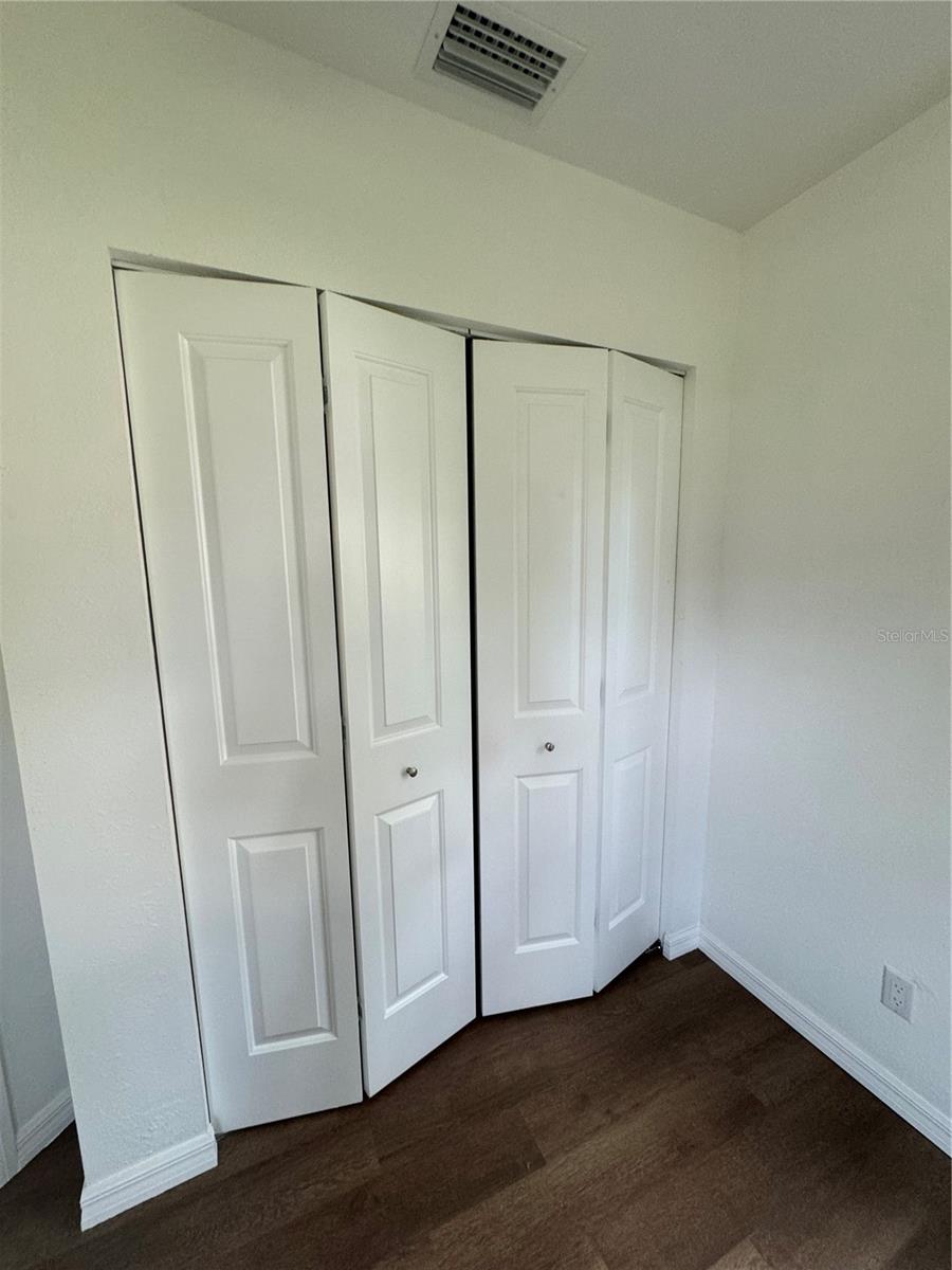 OLD WILLISTON NORTH RESIDENTIAL - Residential