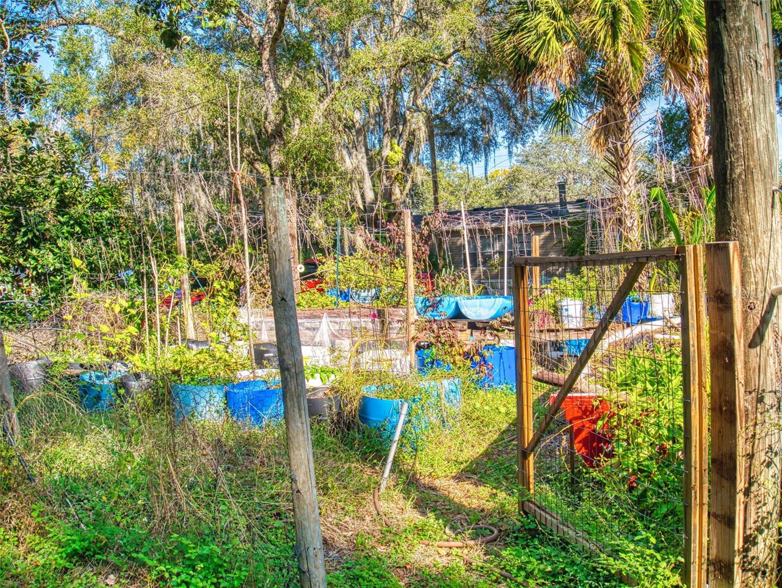 ACREAGE & UNREC - Residential