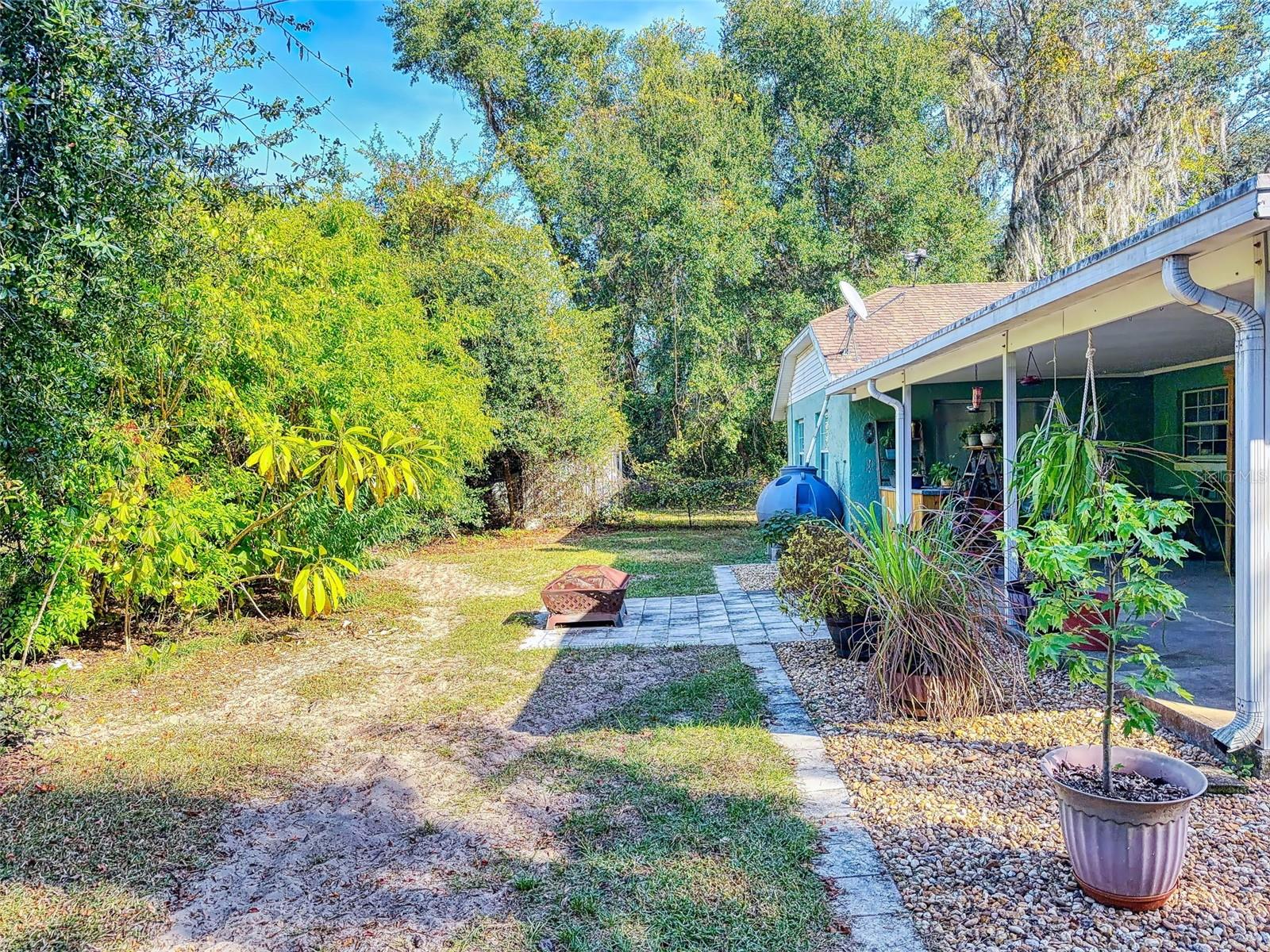 ACREAGE & UNREC - Residential