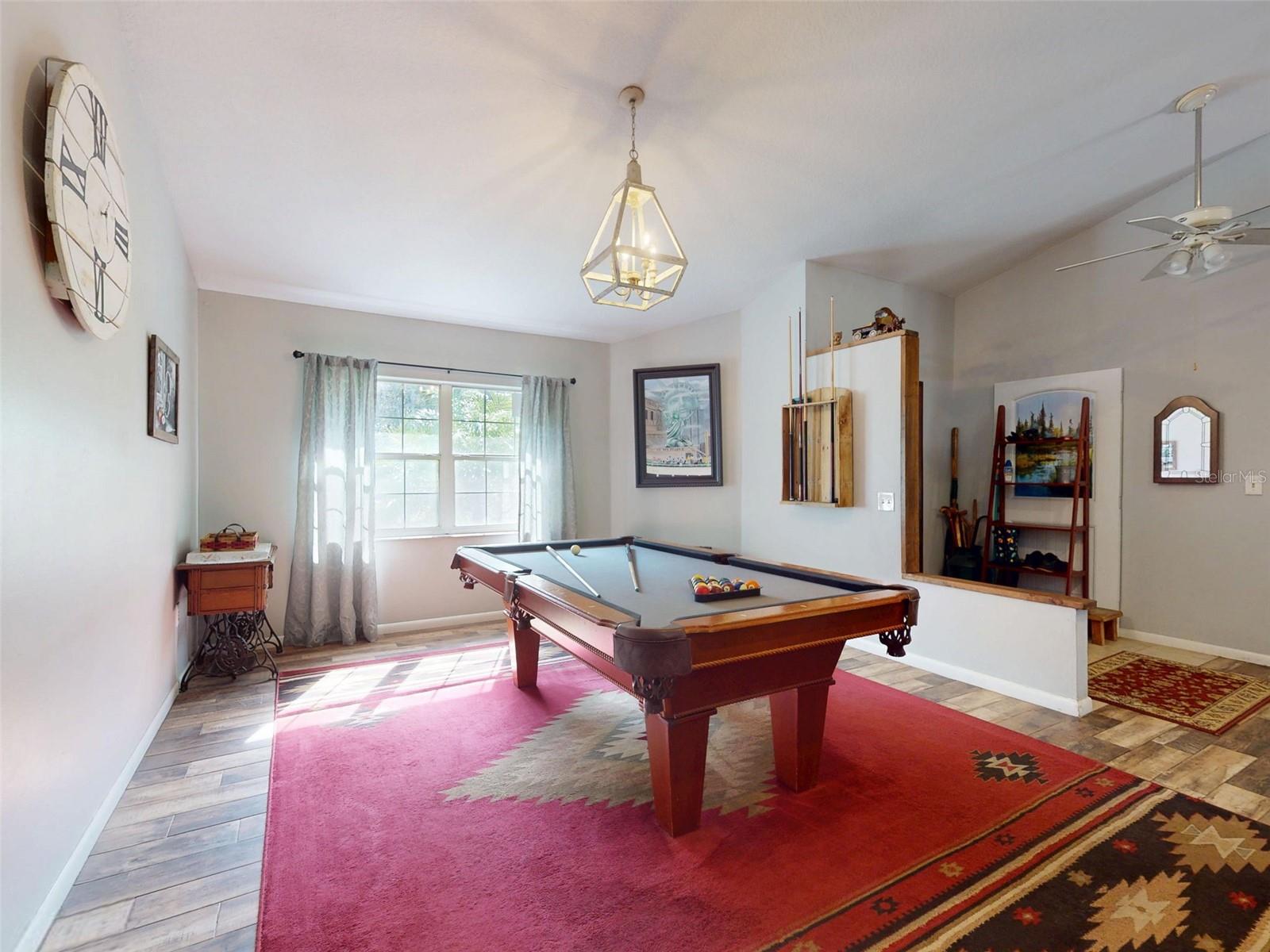 ACREAGE & UNREC - Residential