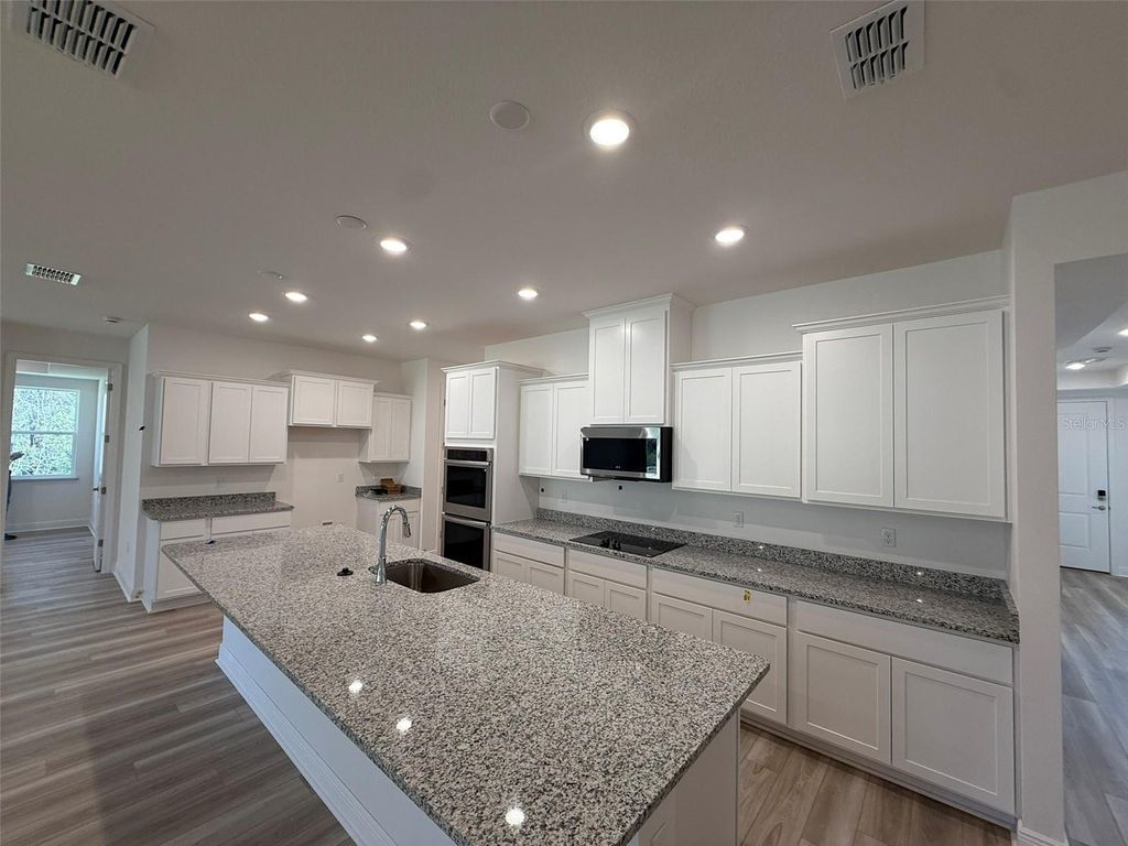 Photo of 2761 SW 175th Loop, Ocala, FL 34473 (MLS # O6362755)